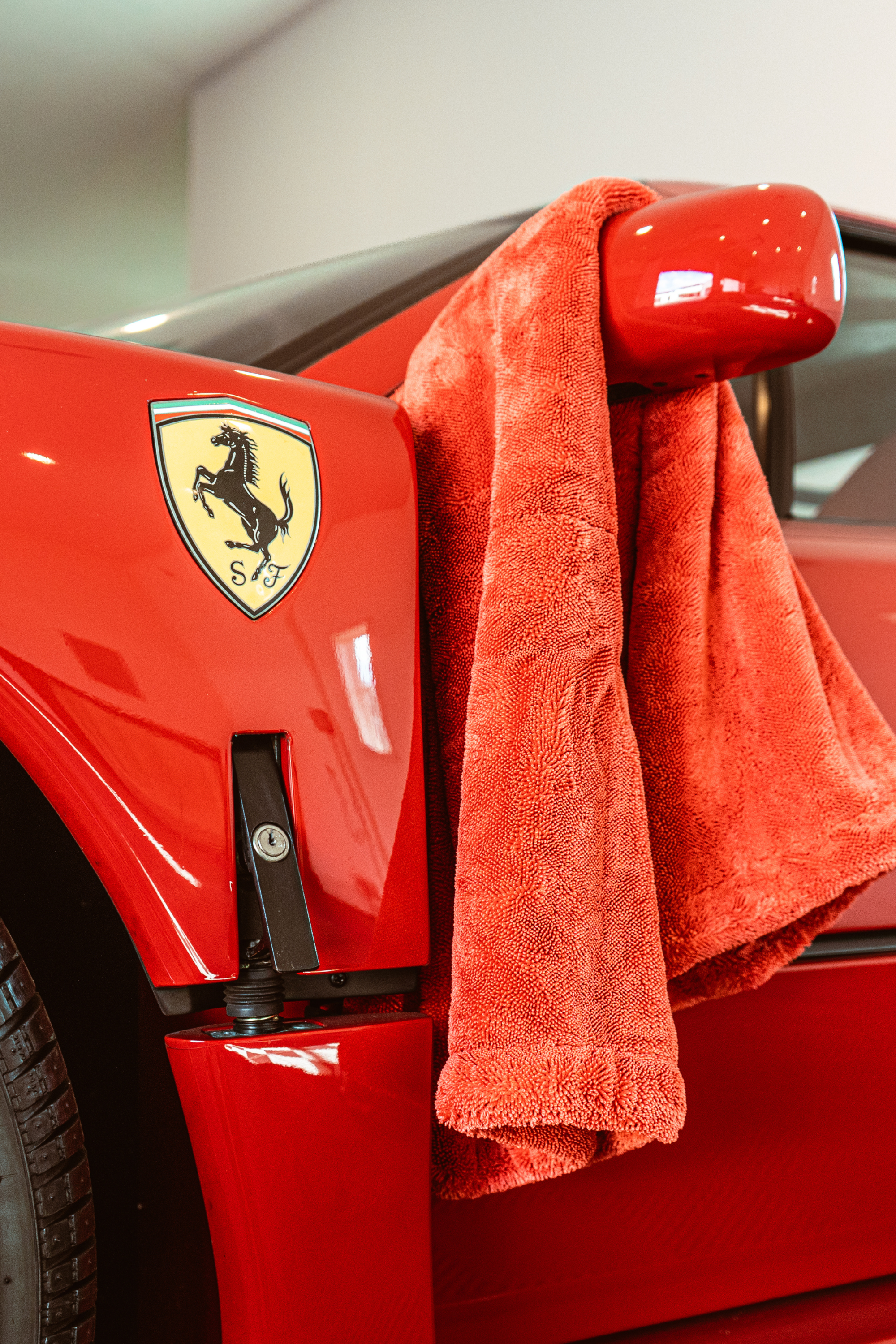 Premium Twisted-Loop Car Drying Towel