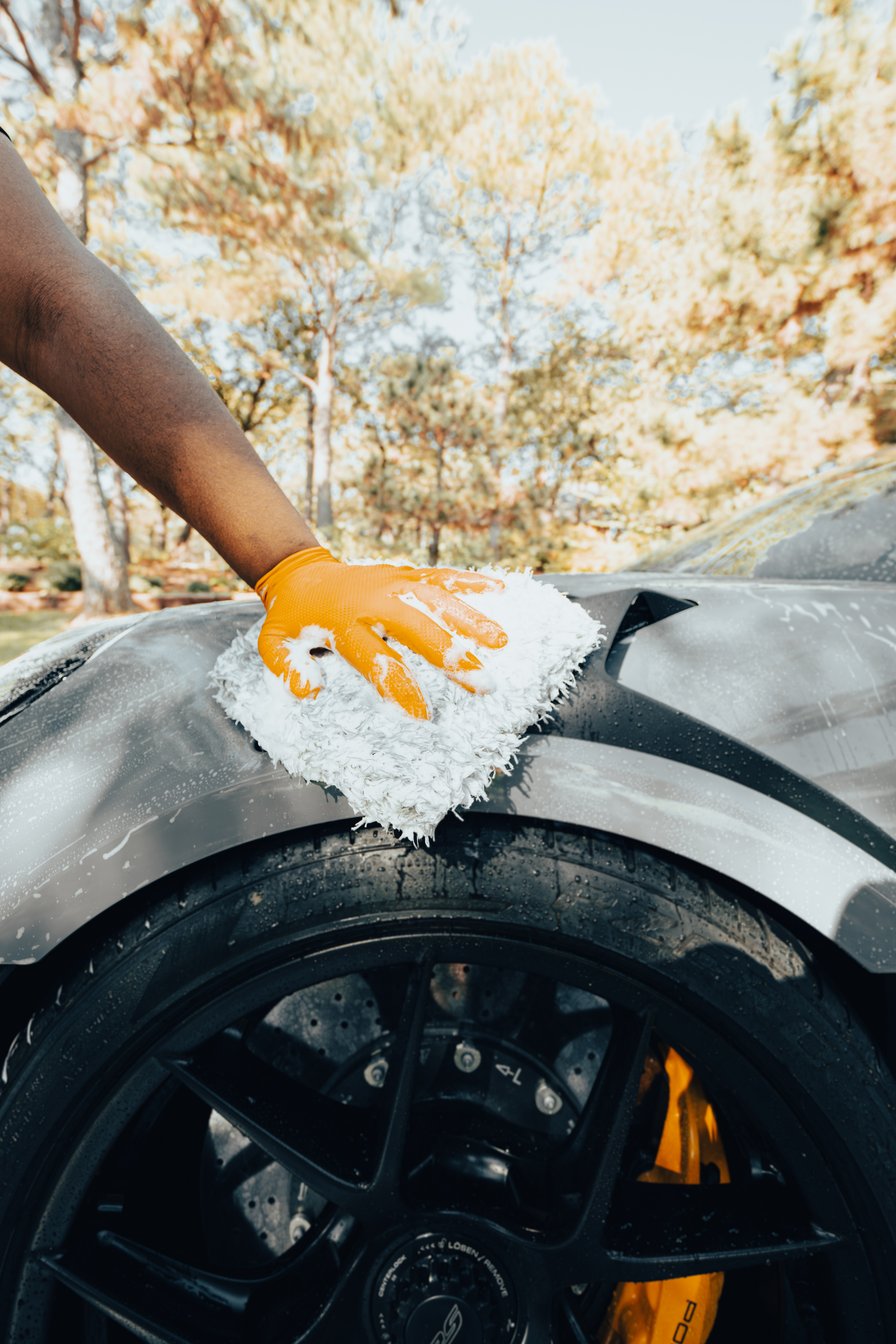BLACKLINE® Plush Microfiber Wash Mitt