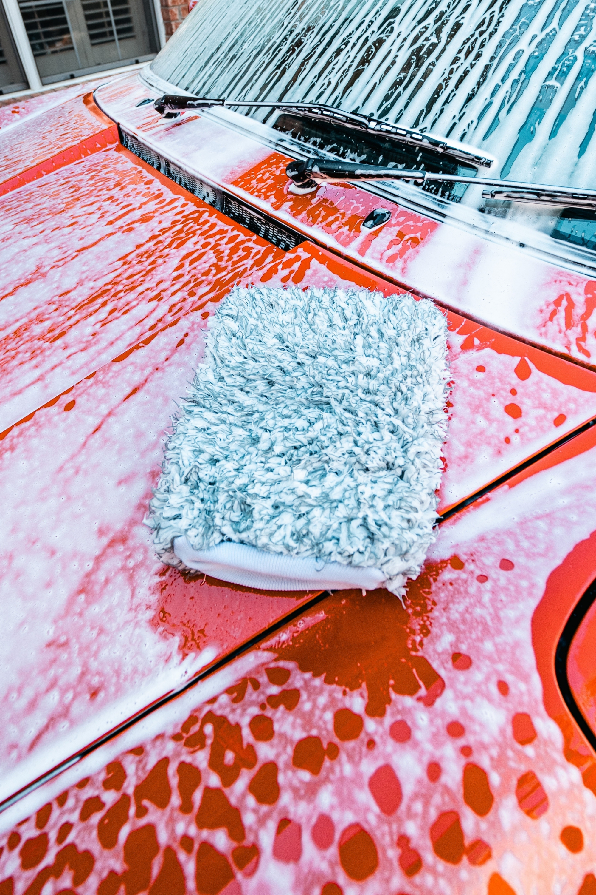 BLACKLINE® Plush Microfiber Wash Mitt